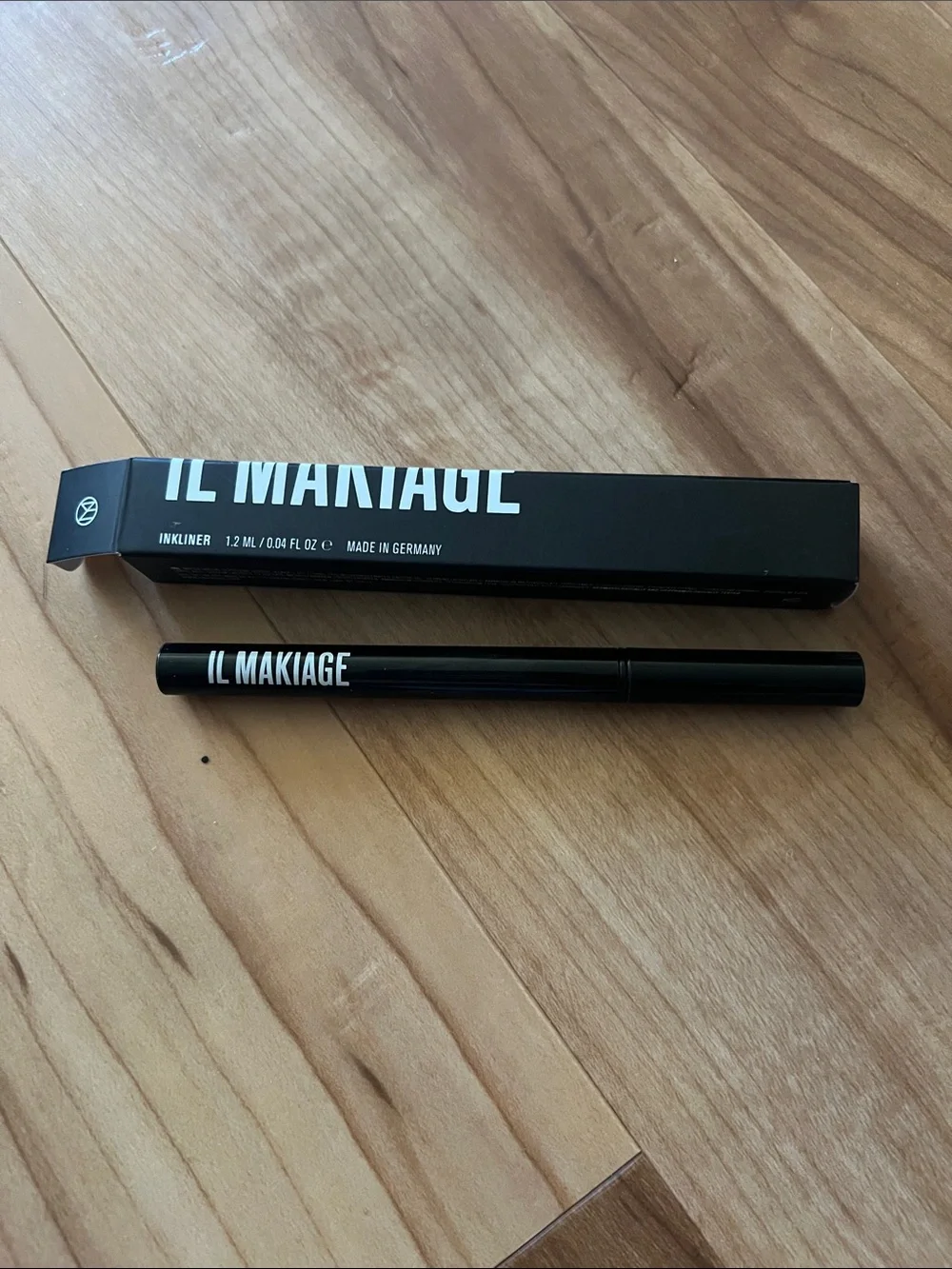 Il Makiage INKLINER Liquid Eyeliner